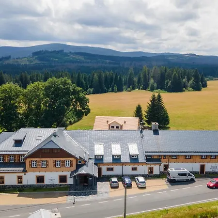 1 & Hotel Rejvíz