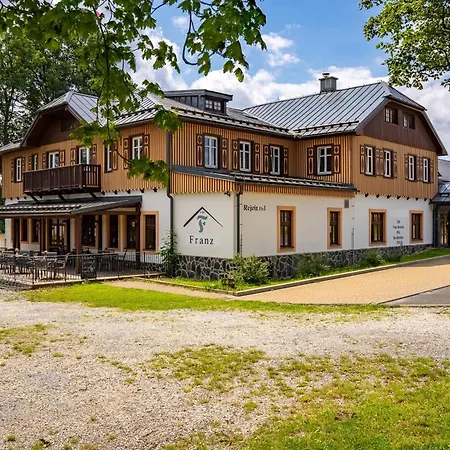 Franz 3* Rejvíz